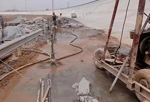 白城公路钻孔施工